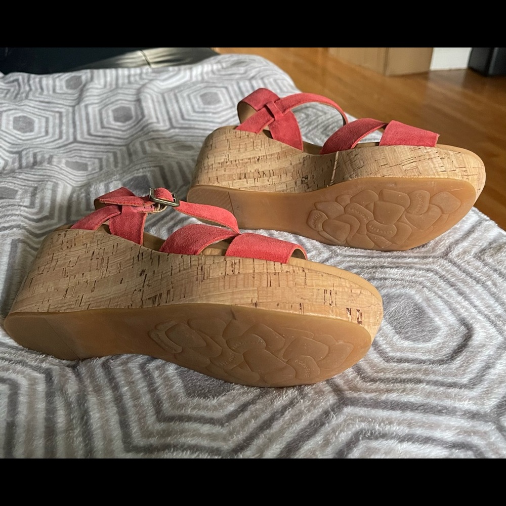 Never worn Kirk Ease Red Suede platform sandals